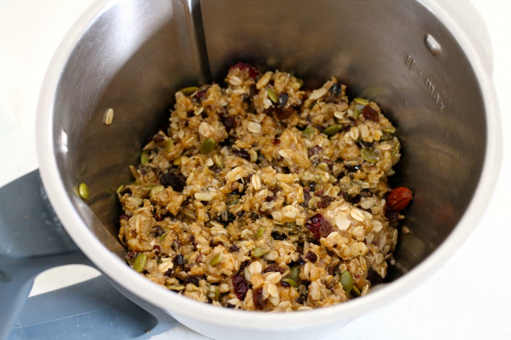 Soft & Chewy Homemade Muesli Bars Bake Play Smile