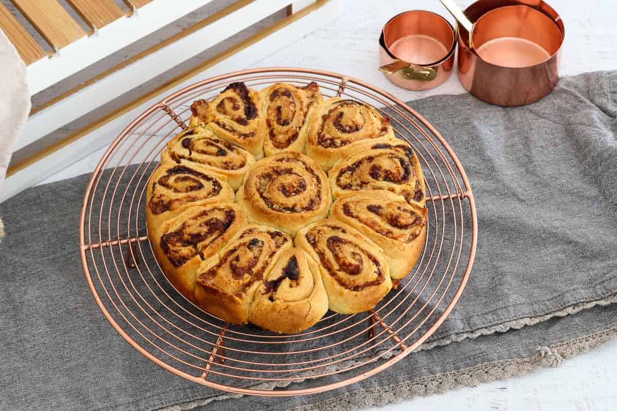 Cheesymite Scrolls (the BEST Cheese &amp; Vegemite Scrolls) - Bake Play Smile