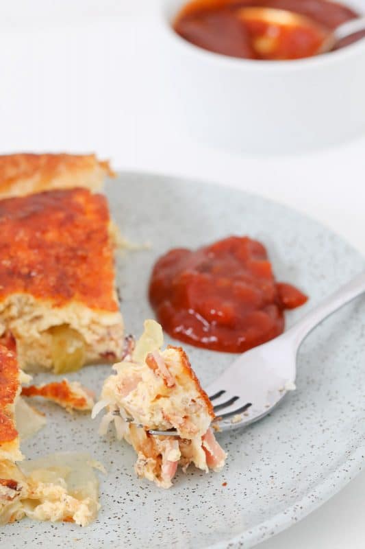 Simple Egg and Bacon Pie (only 6 ingredients!) Bake Play Smile