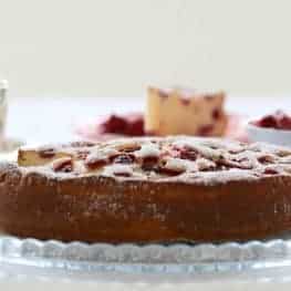 Raspberry & Ricotta Cake