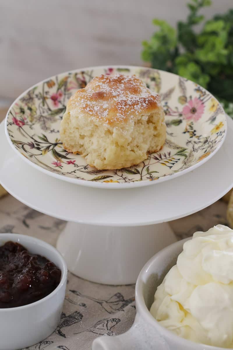 Easy Lemonade Scones
