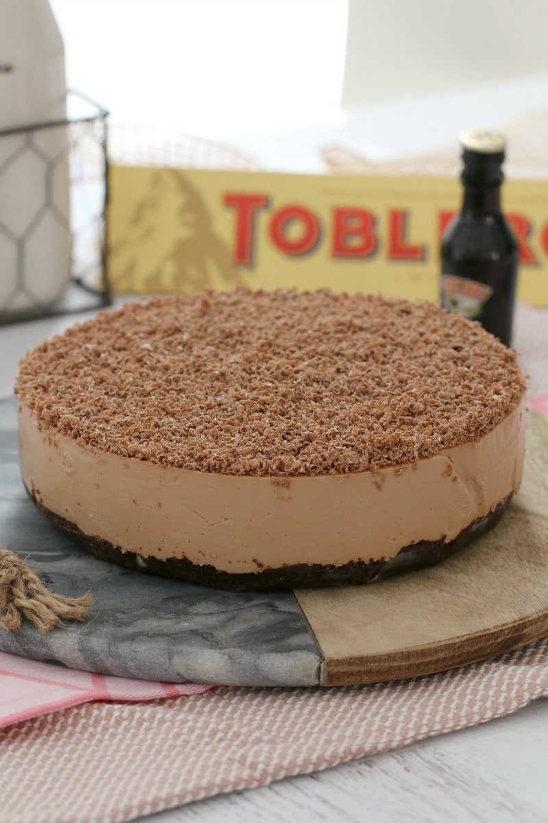 Baileys Chocolate Cheesecake (No-Bake) - Bake Play Smile