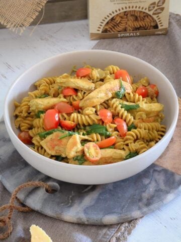 This delicious One Pot Creamy Pesto Chicken Pasta is the perfect midweek meal. Family-friendly, quick and easy... does it get any better than that!?