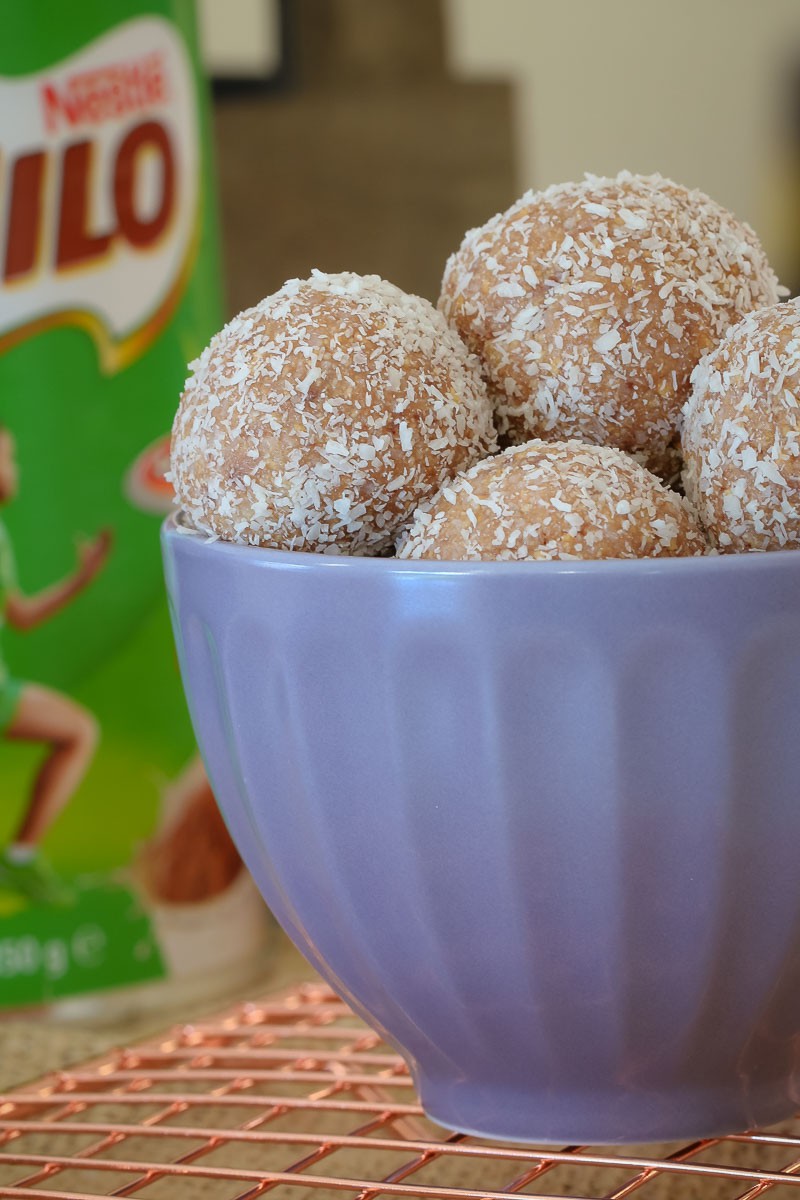 Easy Milo Balls 4 Ingredients Bake Play Smile