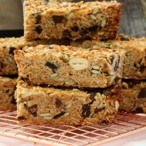 These really are the very best homemade muesli bars... soft & chewy with just the right amount of crunch! Made with rolled oats, puffed rice, honey, nuts, seeds, dried fruit, coconut oil, nut butter and more!