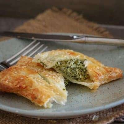 These crispy Feta, Spinach & Ricotta Rolls made with puff pastry are the perfect lunch or light dinner! Make a batch and freeze any leftovers.