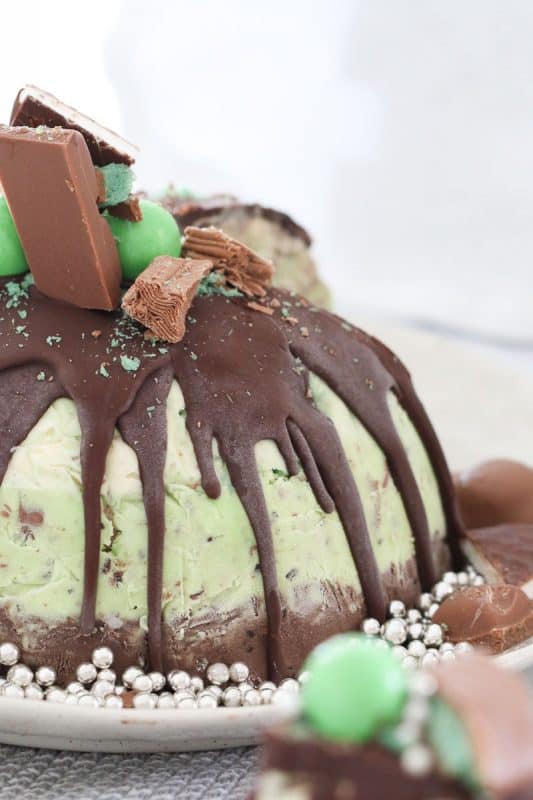 Mint Christmas Ice Cream Cake - Bake Play Smile