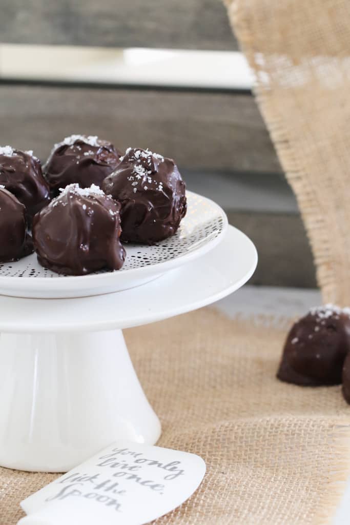 Dark Chocolate & Salted Caramel Cheesecake Balls Bake Play Smile