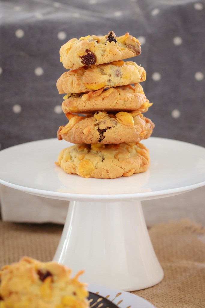 Crunchy Chocolate Chip & Sultana Cornflake Cookies Bake Play Smile
