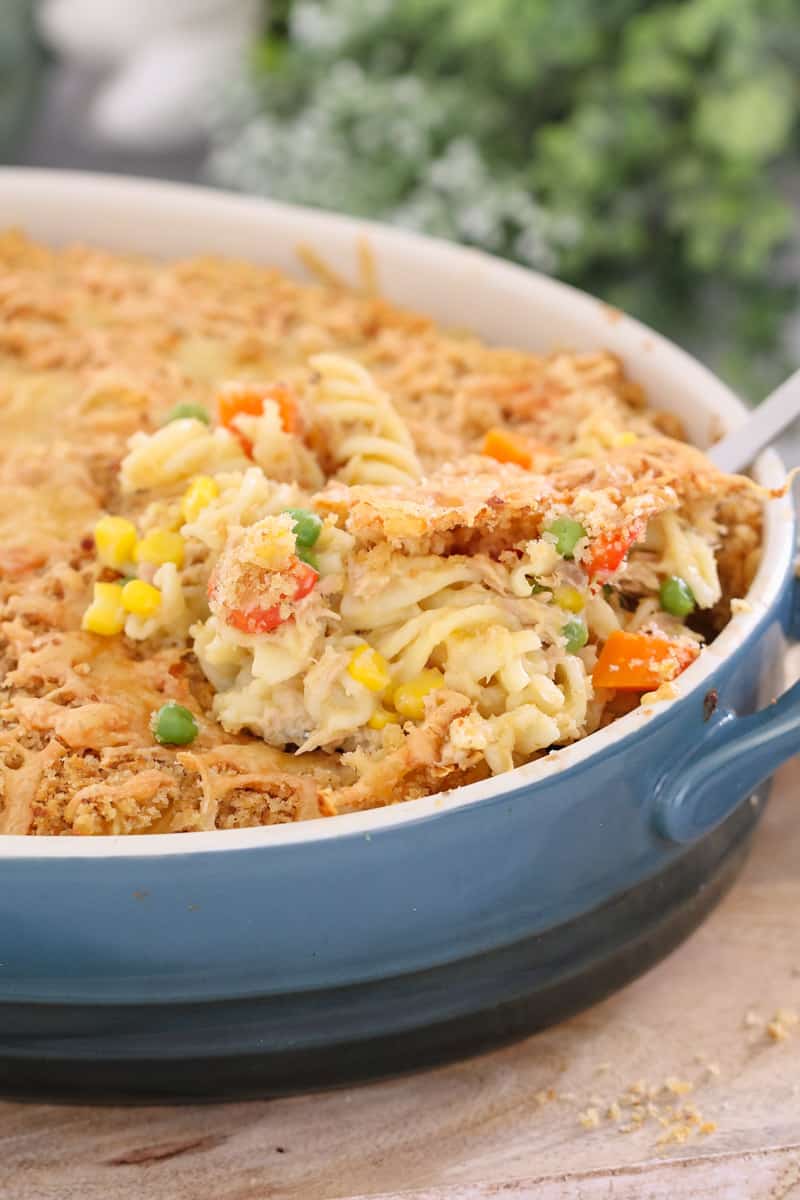 Tuna Pasta Casserole | Easy Family Dinner - Bake Play Smile