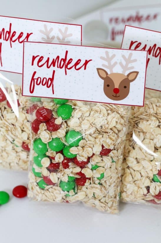 reindeer-food-free-christmas-printable-gift-bag-bake-play-smile