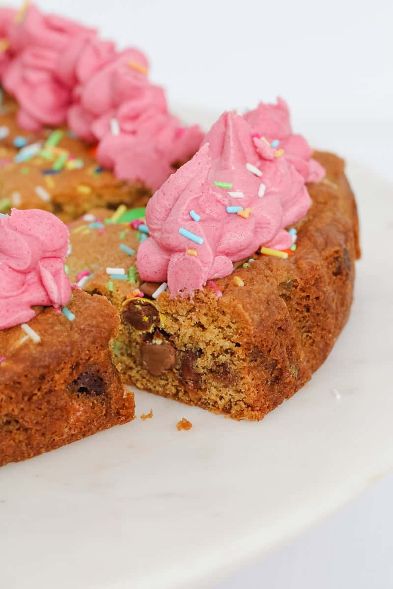 Giant Cookie Cake Recipe M&Ms & Chocolate Chip Bake Play Smile