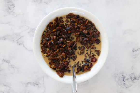 The Famous 3 Ingredient Christmas Cake | Fruit Cake - Bake Play Smile