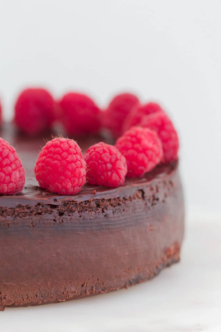 3 Ingredient Flourless Chocolate Cake | Gluten-Free - Bake Play Smile