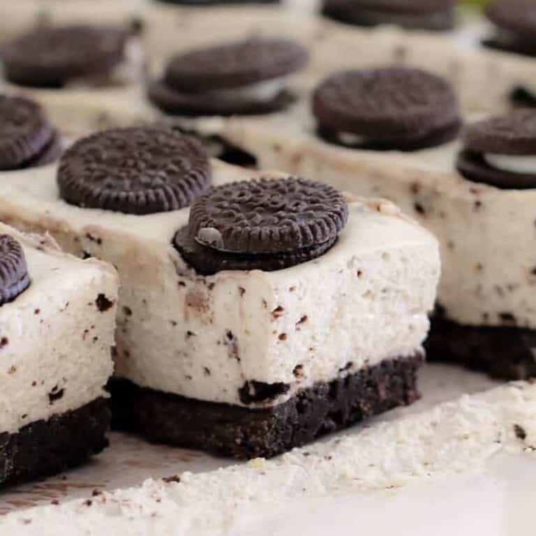 Oreo Cheesecake Slice | No- Bake (No Bake) - Bake Play Smile