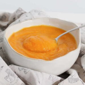 https://bakeplaysmile.com/wp-content/uploads/2021/05/Sweet-Potato-Soup-4-300x300.jpeg