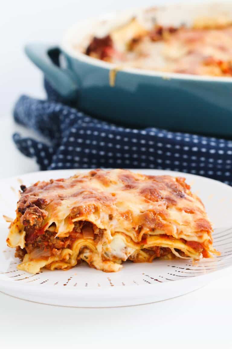 Easy Beef Lasagne | Quick & Easy Recipe - Bake Play Smile