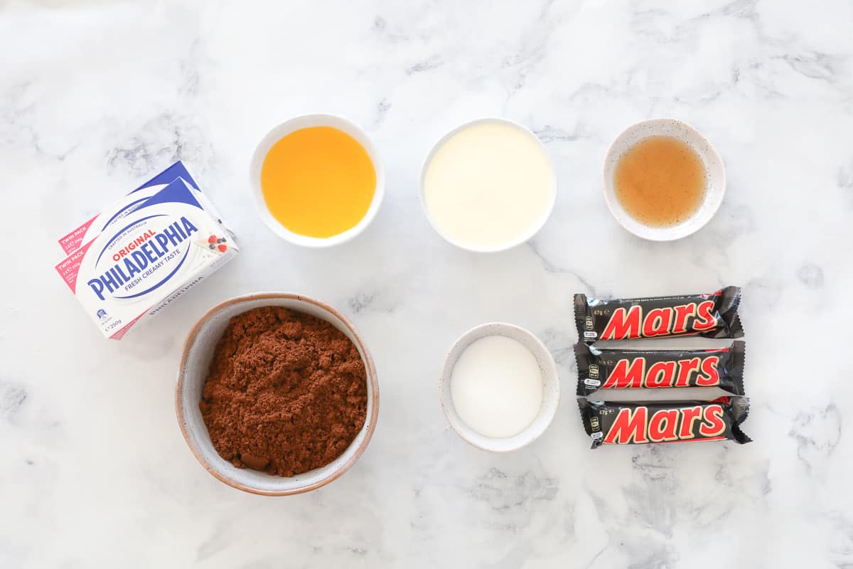 The ingredients for a Mars Bar Cheesecake.
