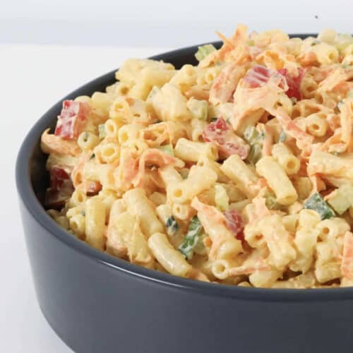 https://bakeplaysmile.com/wp-content/uploads/2021/11/Pasta-Salad-Square-500x500.jpg