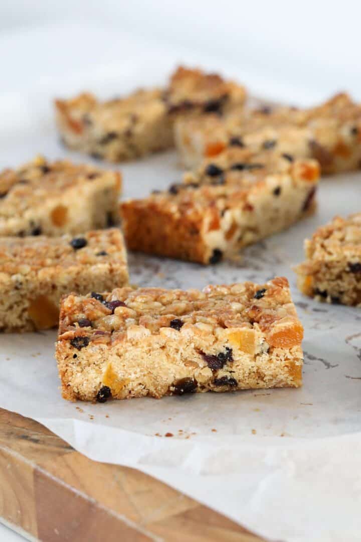 NutFree Muesli Bars Bake Play Smile
