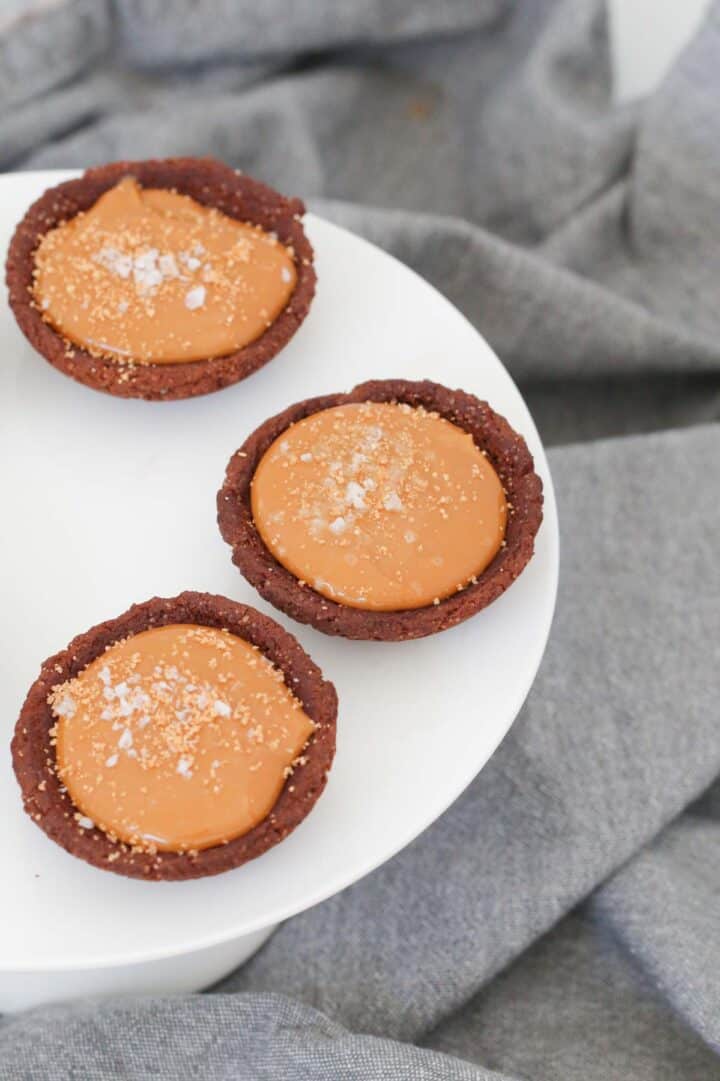 Caramel Chocolate Tartlets 3 Ingredients Bake Play Smile
