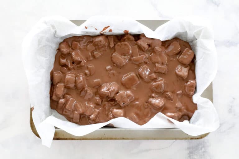 Easy Rocky Road With Licorice Allsorts Bake Play Smile