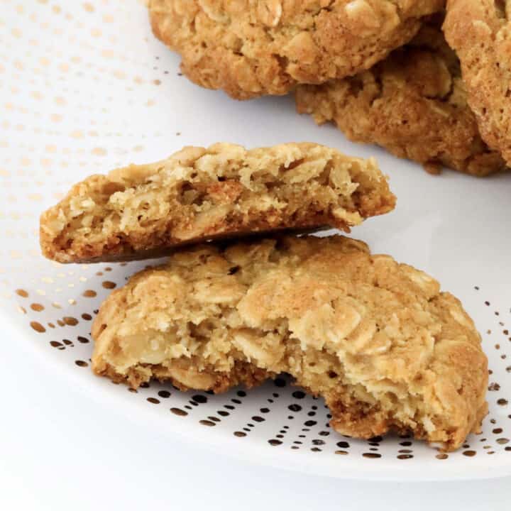 A ANZAC biscuit broken in half.