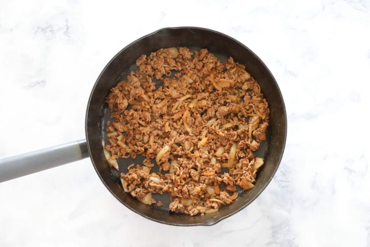 Browned beef mince in a frying pan