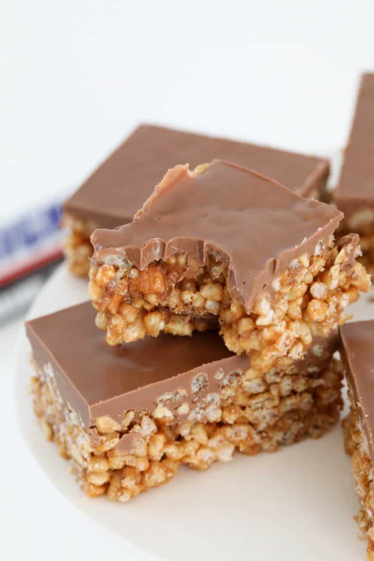 Snickers Slice | Easy No Bake Recipe - Bake Play Smile