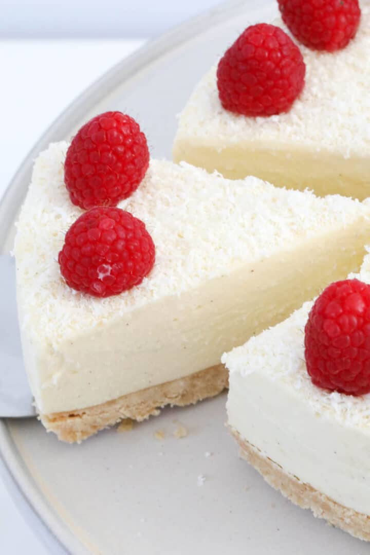 White Chocolate Cheesecake | No Bake - Bake Play Smile