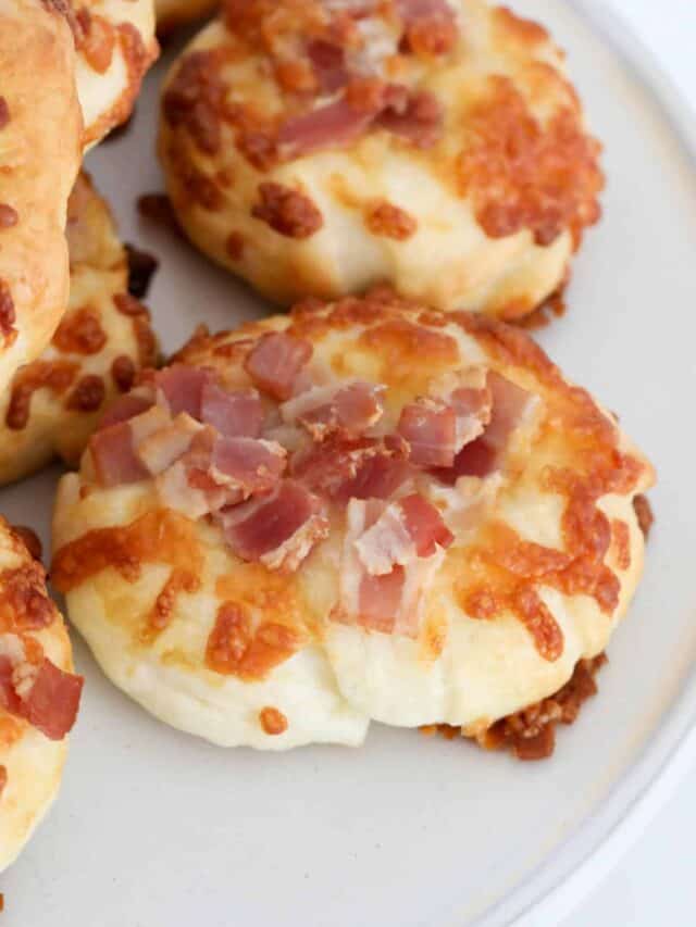 Cheese and Bacon Rolls Bake Play Smile