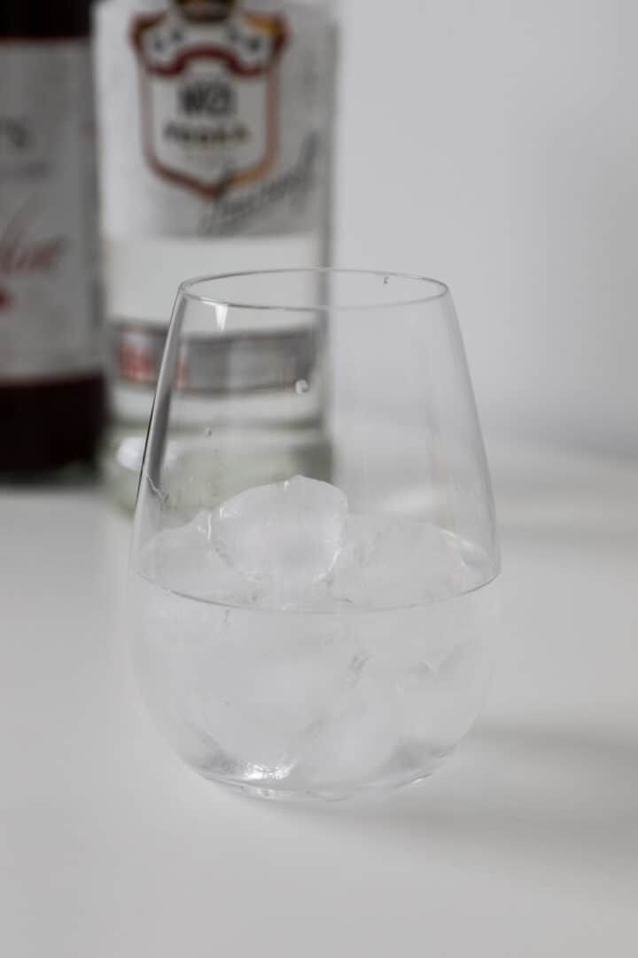 3 Ingredient Vodka Sunrise - Bake Play Smile