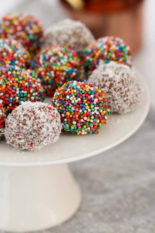 4 Ingredient Milo Weet-Bix Balls - Bake Play Smile