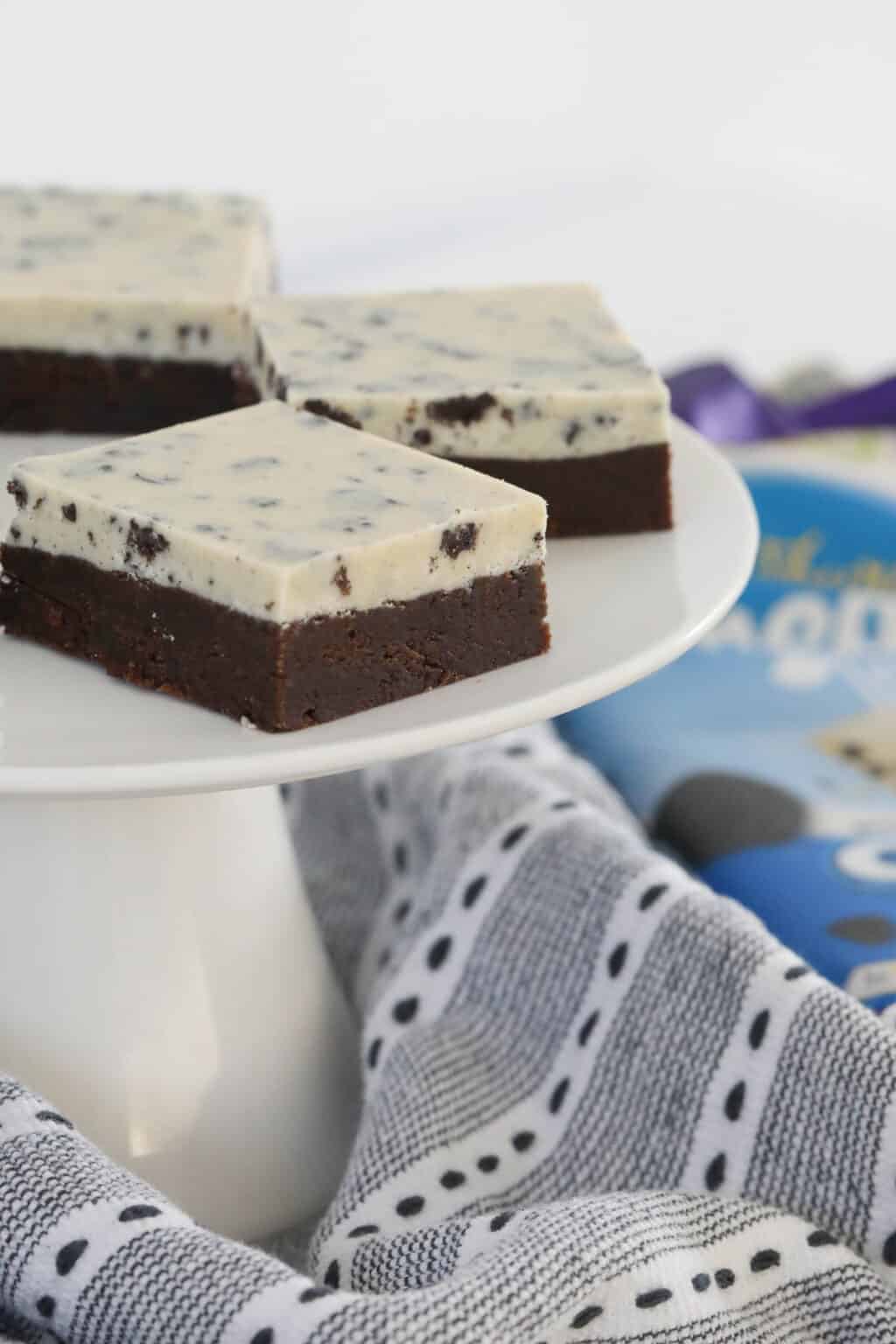 5 Ingredient Cookies & Cream Slice NoBake Bake Play Smile