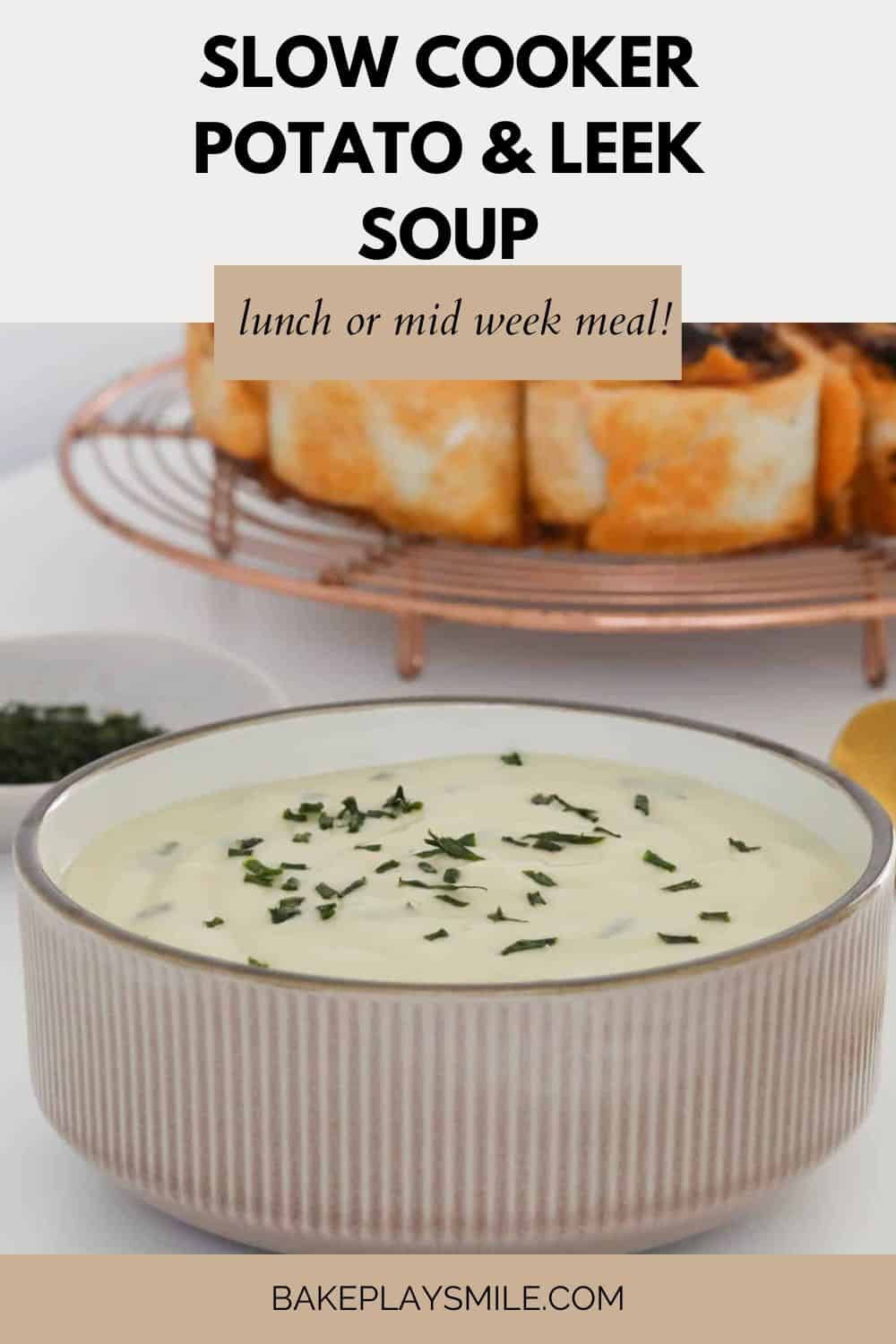 https://bakeplaysmile.com/wp-content/uploads/2023/05/Slow-Cooker-Potato-and-Leek-Soup.jpg