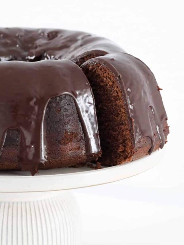 Chocolate Sour Cream Pound Cake Bake Play Smile