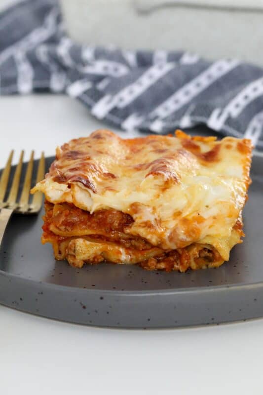 The ULTIMATE Thermomix Lasagne - Bake Play Smile