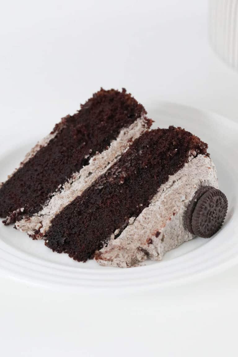 Fudgy Oreo Mud Cake With Cookies & Cream Frosting - Bake Play Smile