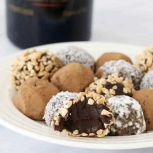Rich and decadent chocolate ganache truffles with Baileys.